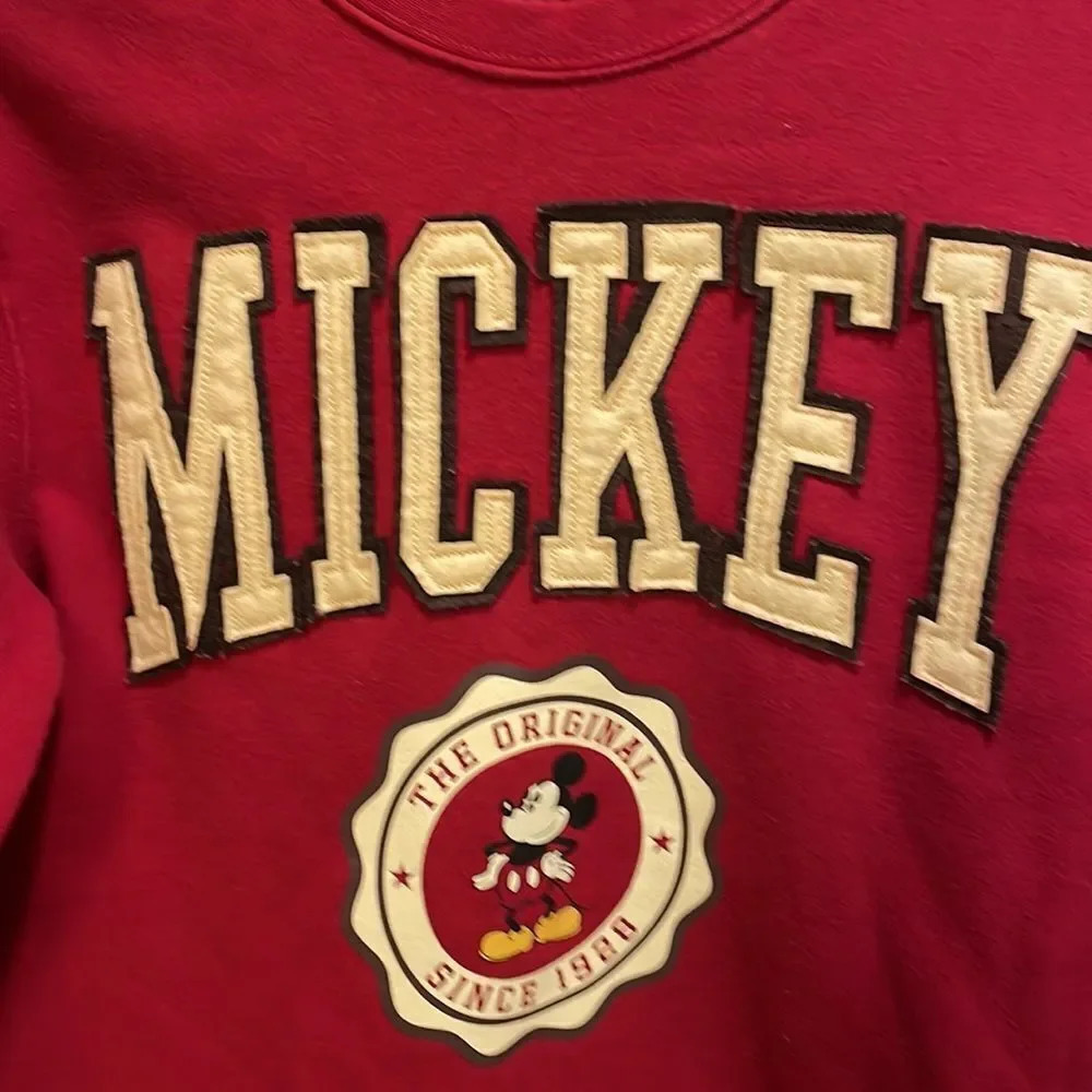 NWOT Disney woman’s red Mickey Mouse sweatshirt - Picture 3 of 11